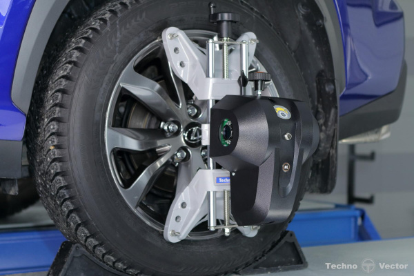 Стенд сход развал ТехноВектор Т6202 FREE MOTION, стойка "Т"-серии Стенд сход развал ТехноВектор Т6202 FREE MOTION, стойка "Т"-серии