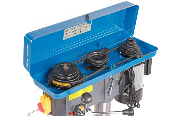 Станок сверлильный с тисками, 600 Вт, 16 мм, 12 скоростей ND1667 Станок сверлильный с тисками, 600 Вт, 16 мм, 12 скоростей ND1667